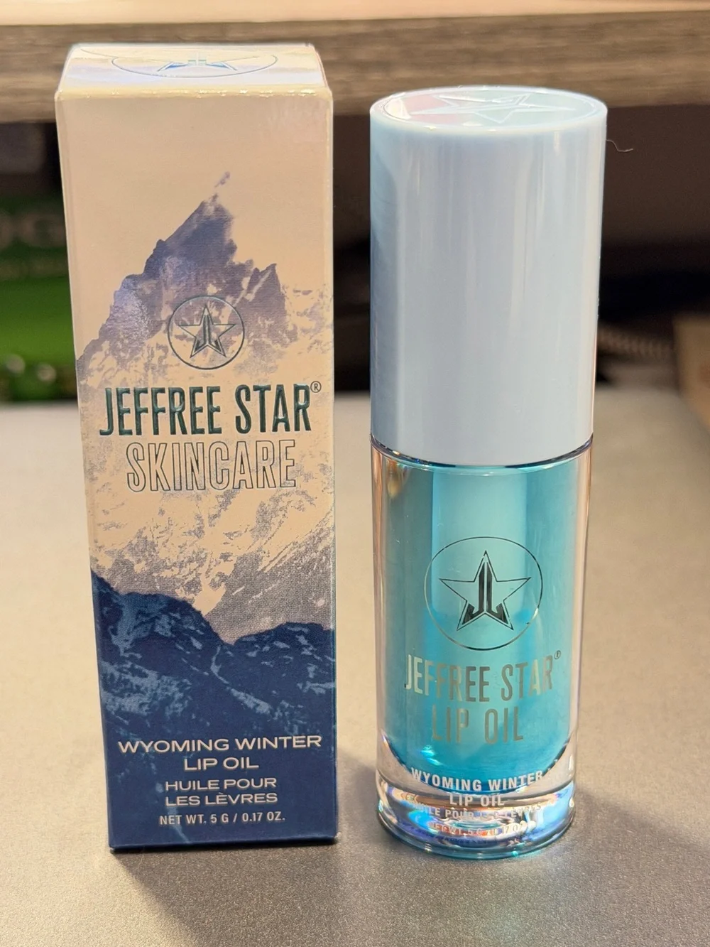 Jeffree Star Skincare Wyoming Winter Lip Oil — Light Blue